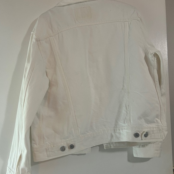 Levi’s Ex-Boyfriend Trucker Jacket - Picture 9 of 10